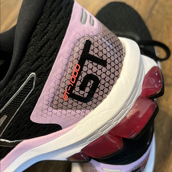 ASICS Women's Black Running Shoes - Picture 5 of 7